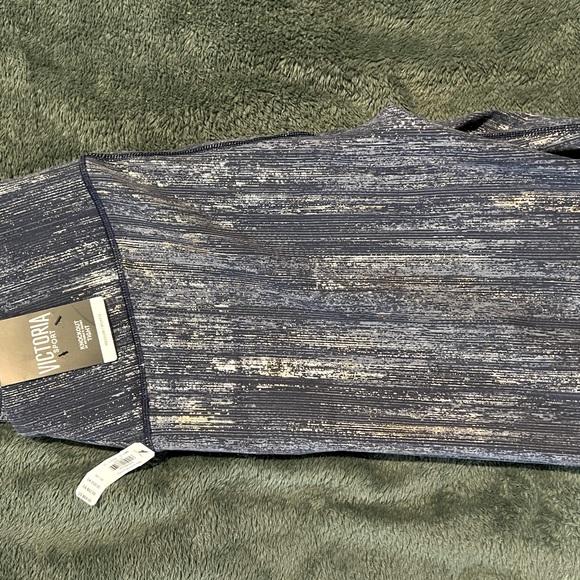 NWT. KNOCKOUT BY VICTORIA'S SECRET
TIGHT. Size Medium with Medium Rise. - Picture 4 of 7